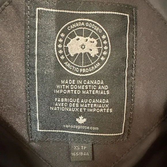 CANADA GOOSE BENNETTE PARKA - Picture 7 of 8